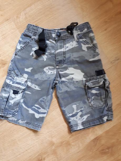 Bezva maskáčové kraťasy šortky, lee,116