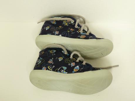 Chlapecké bačkorky, dpk,24