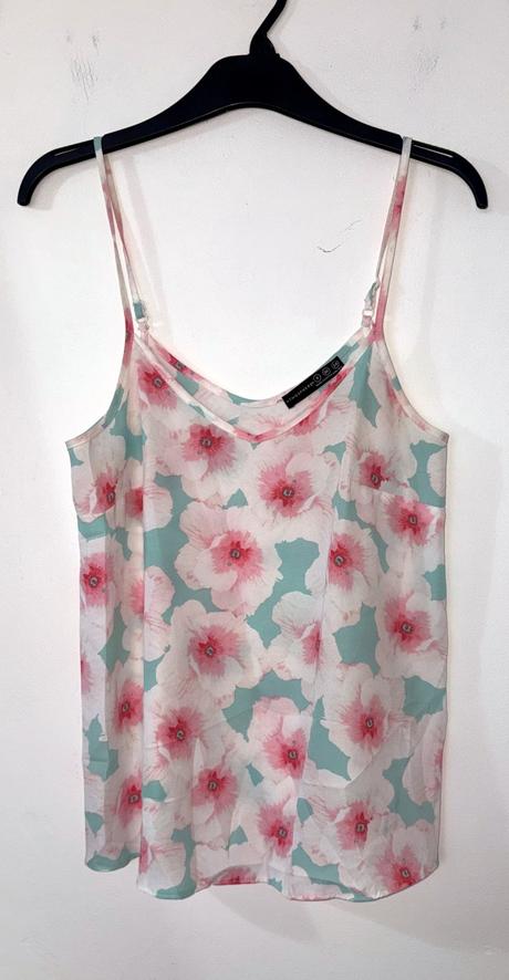 Tílko, atmosphere,36