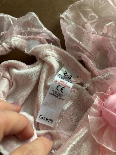 An11/ kostym vila - v.2/3 roky, 