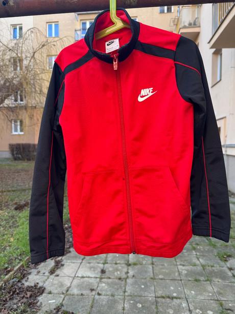 Mikča, nike,134
