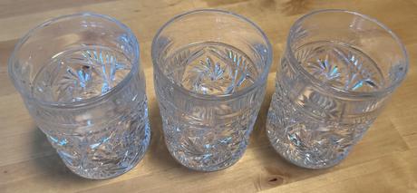 4 broušené sklenice na whisky/ koňak,