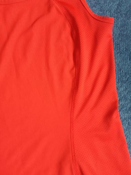 Sportovní tílko vel.s, marks & spencer,s