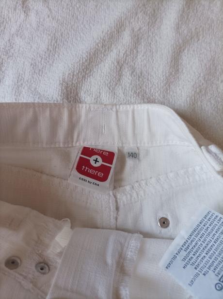 Bílá sukýnka, c&a,140