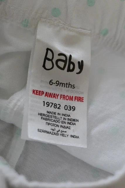 Kraťasy vel. 6 - 9 m, baby,74