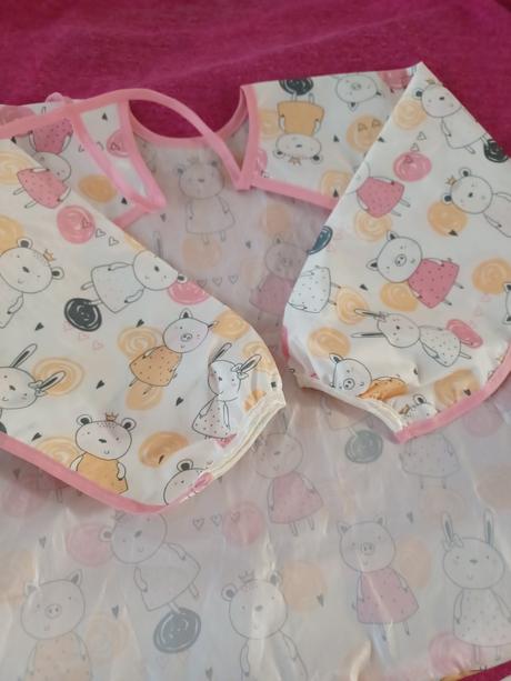 Plastový bryndák se zvířátky, 