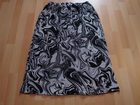 Sukně letní, dlouhá - černo-bílá, l