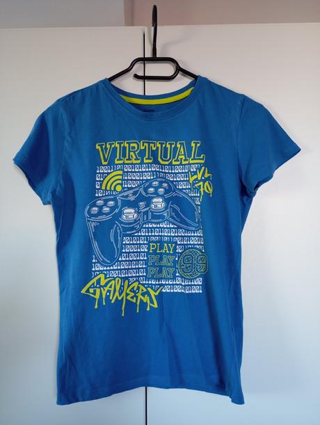 Trička barevný potisk, sinsay,152