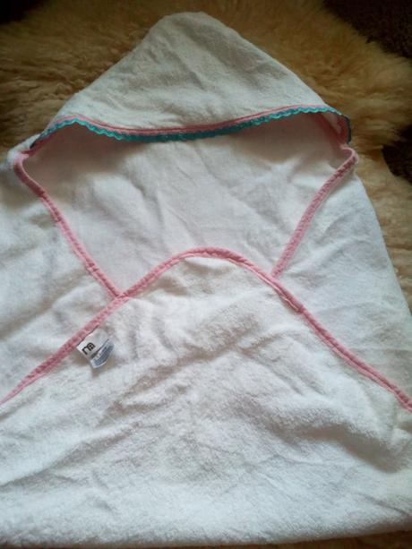 Froté osuška zn.mothercare,vel.0-6 měsíců, 
