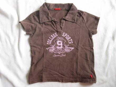 Hnědé triko s límečkem, 110