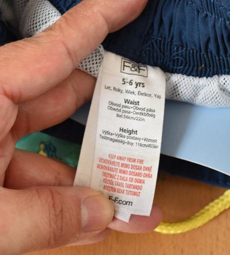 Koupací kraťasy vel. 5 - 6 let, f&f,116