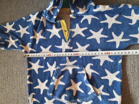 Fleesová osuška, značka ani velikost neuvedena.,