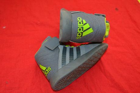 Boty adidas,v.22, adidas,22
