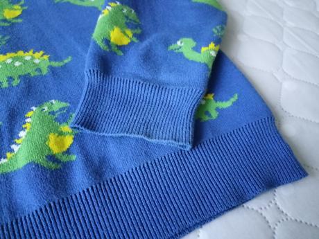 Dino svetr top stav,  vel.128, 128