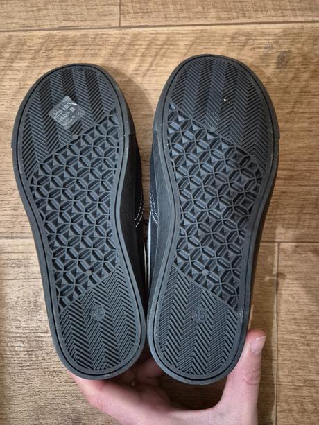 Plátěnky vel. 35 (22 cm), 35