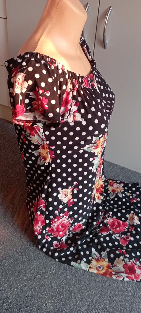 Šaty zn."love chesley" vel."l", l