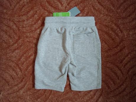 Šedé kraťasy kraťásky šortky, chapter young,128 / 134