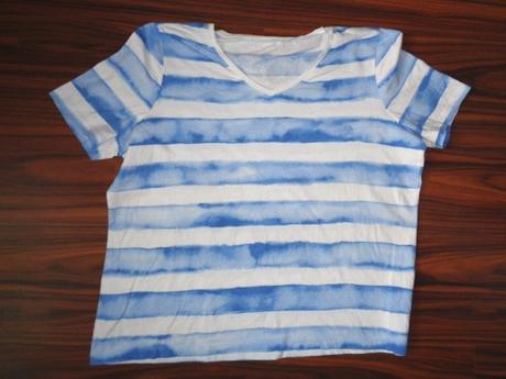Pěkné modrobílé pruhované tričko 42/44, 42