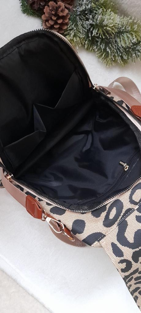 Leopardí malý batůžek s popruhem přes rameno, 