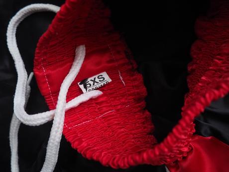 Sportovní kalhoty na kickboxing vel 110, 110