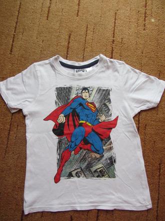 Tričko superman., 98