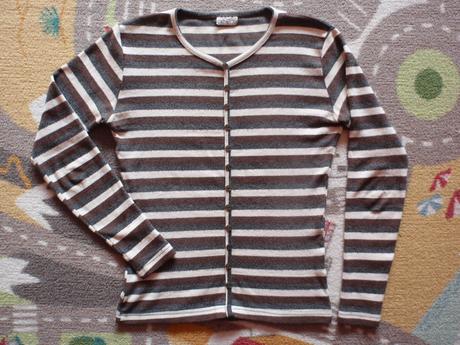 Svetr-svetřík slabý vel. s-m, s