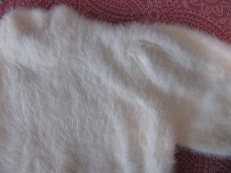 Pružná svetříková halenka s chloupkem next, next,104