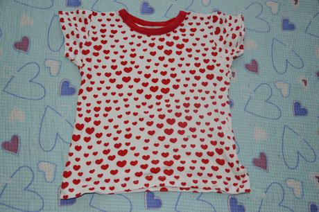 Tričko se srdíčky, zn. dubbster, 110