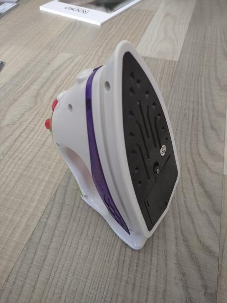 Žehlička-dětská hračka, 