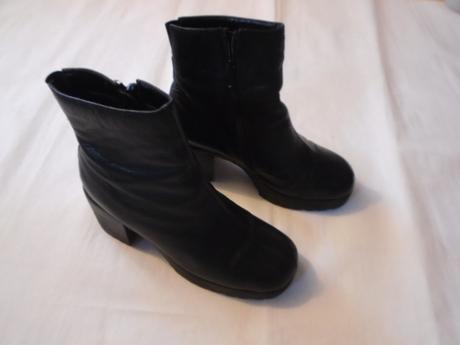 Kožené kozačky nízké vel 38 24 cm, 38