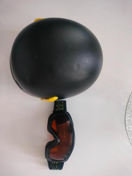 Dětská lyžařská helma+brýle, m