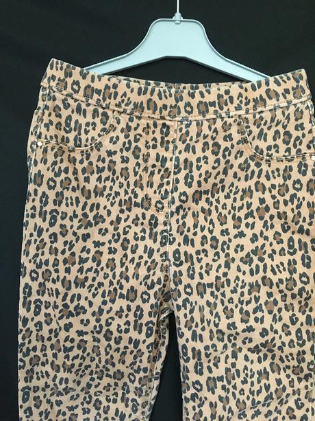 Džegíny zvířecí motiv, 128