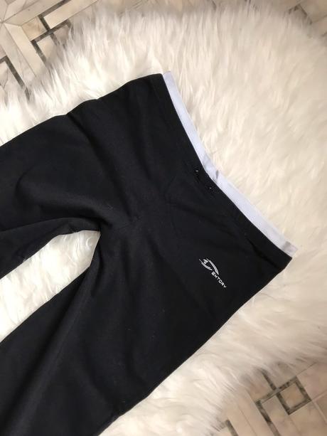 Hezké sportovní 3/4 tepláky, 38