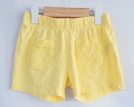 Kraťasy vel. 3 - 4 roky, f&f,104