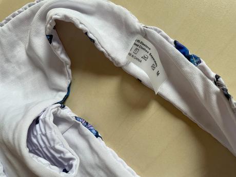 Nové motýlkové plavky m spíše asi s možná i méně,, s