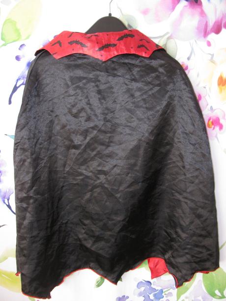 Maškarní kostým-plášť upír, kouzelník,