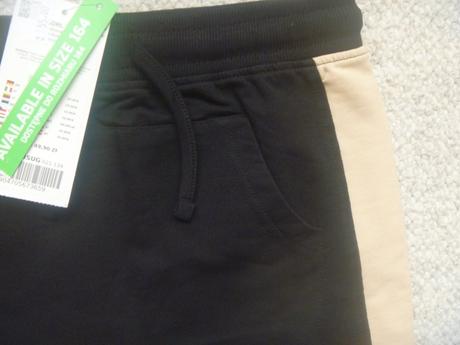 Nová černá sportovní sukně zn. coccodrillo, v. 134, coccodrillo,134