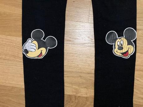 Černé legíny s mickey mousem, reserved,158