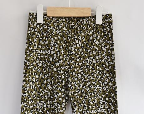 Legíny vel. 7 let, tu,122