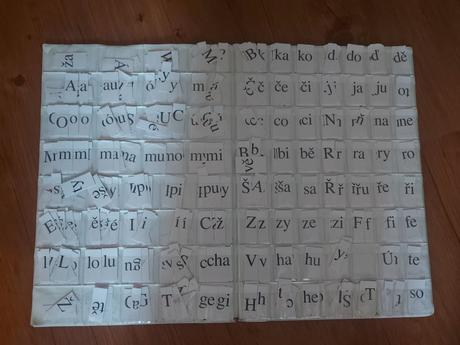 Desky na písmenka do školy,