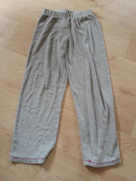 Pyžamo 122/128, 122