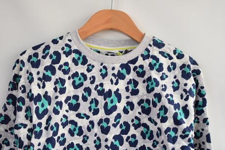 Mikina vel. 4 - 5 let, miniclub,110