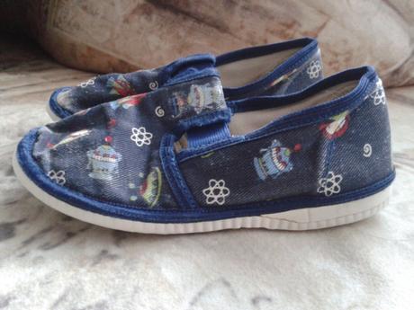 Modré bačkůrky vel. 26, 26