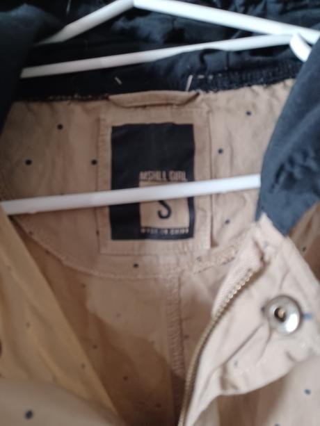 Puntíkatá přechodová bunda xs-s, 158-164, gate,158