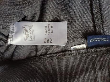 Chlapecké tepláky vel.152/158, 158