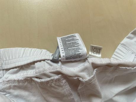 Bílé kraťasy s pruhy a sítí, vel xs/s, adidas, adams,s