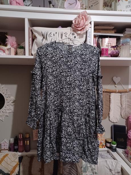 Viskózové šaty s květinami 152/158, reserved,152