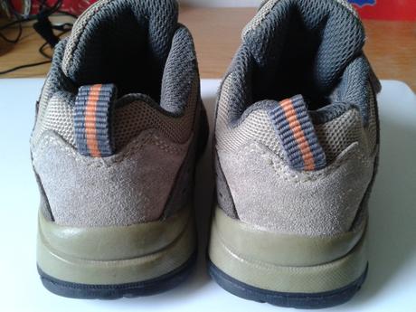 Šedé botasky/tenisky vel.23, 23