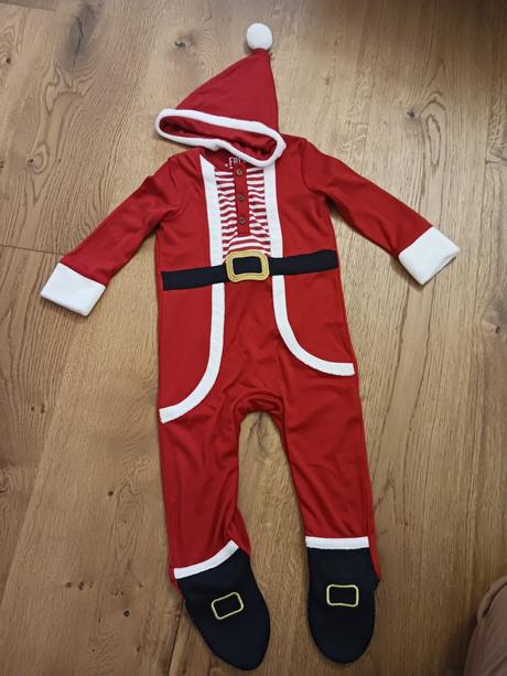 Vánoční obleček č.86, 86