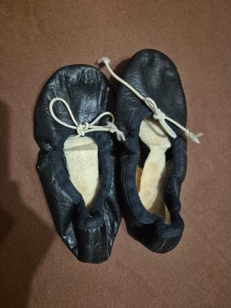 Dětské piškoty - cvičky vel. 28, 28